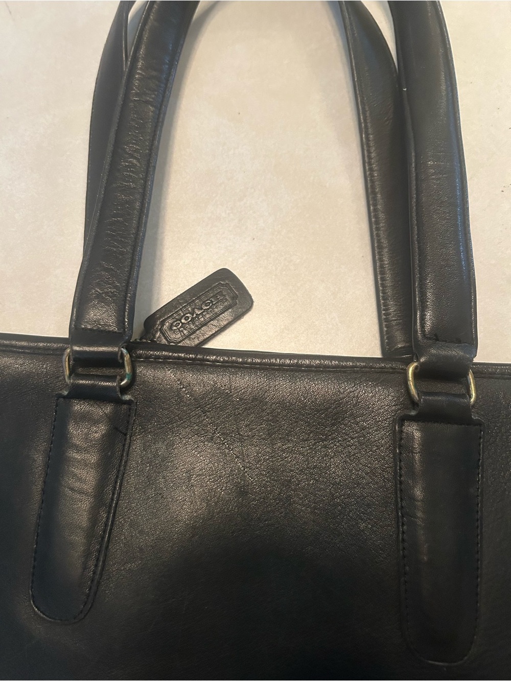 Vintage Classic Coach Black Leather Handbag made in NYwith Brass Accents and Tag - Picture 9 of 13
